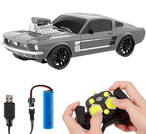 V8 GT1968 Uzaktan Kumandalı Araba 1:16 Şarjlı RC Araba Gri
