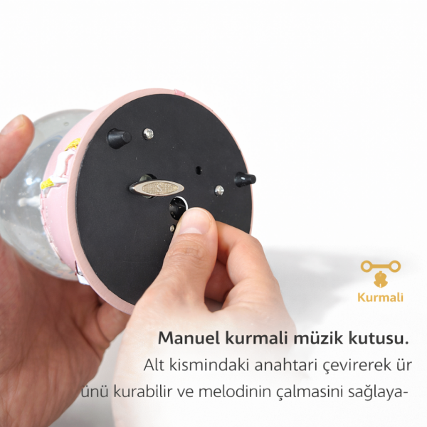 Unicorn Figürlü Kurmalı Müzikli Kar Küresi